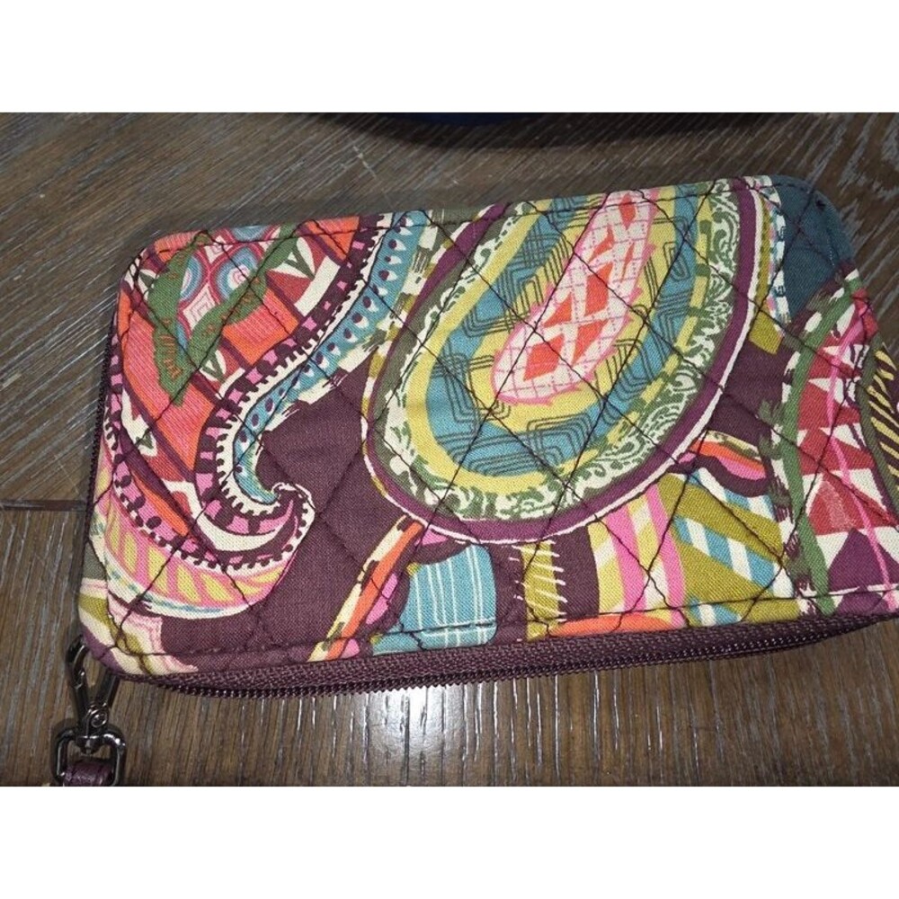 Vera Bradley Wallet - Picture 3 of 3